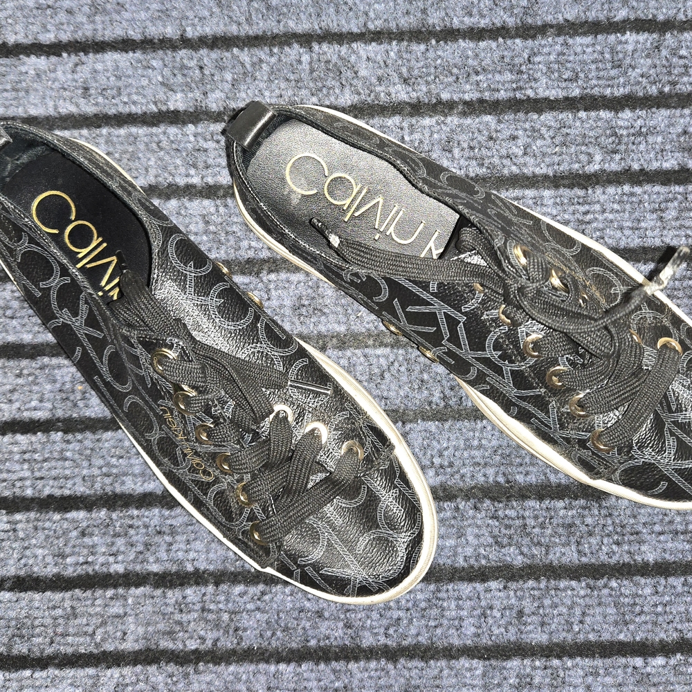 Calvin Klein Women's Black and Gold Sneakers